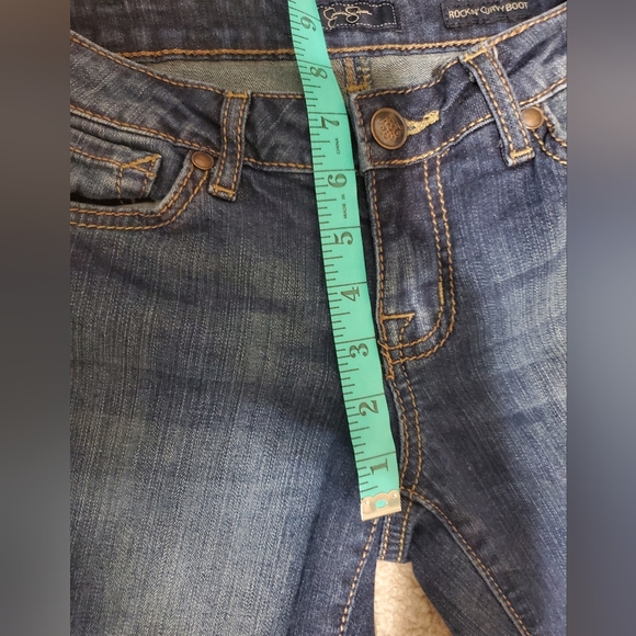 JESSICA SIMPSON Rockin curvy bootcut denim jeans. Size 26 - Picture 10 of 11